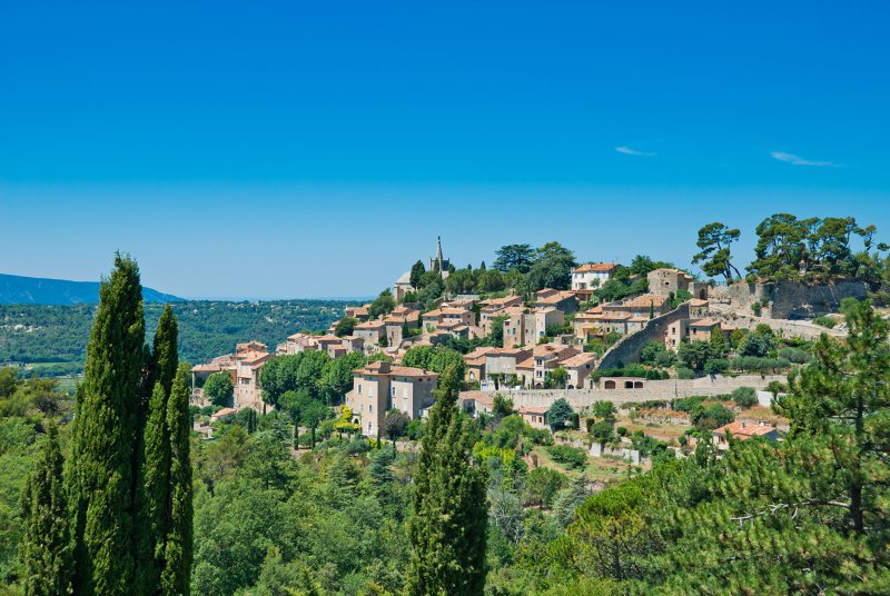 Bonieux cycling holiday Provence