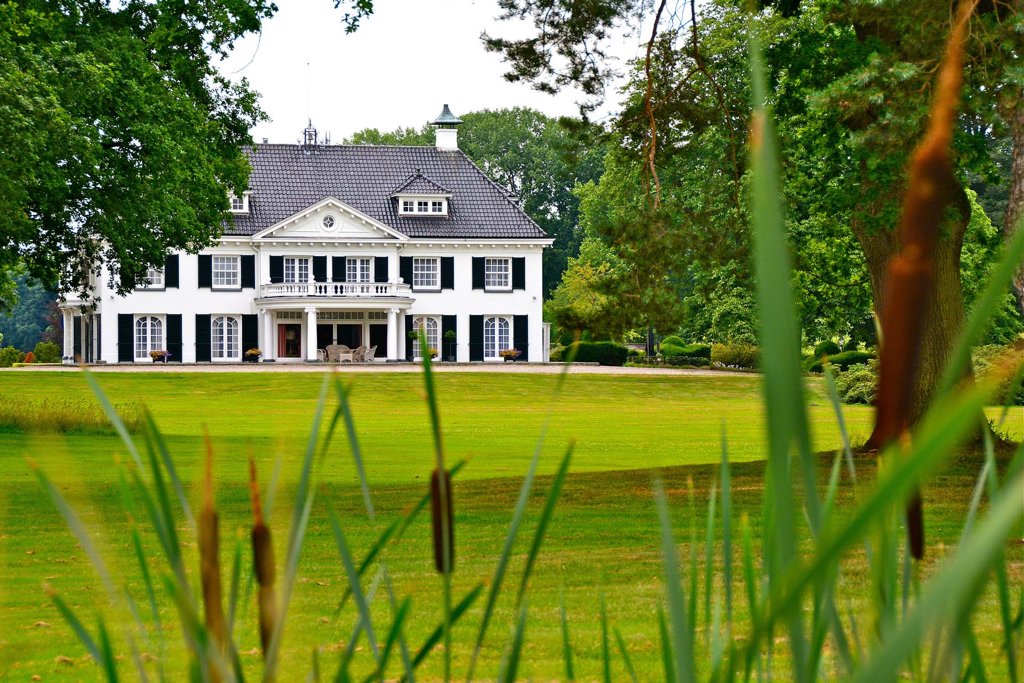 Estate Zonnebeek - van Heek
