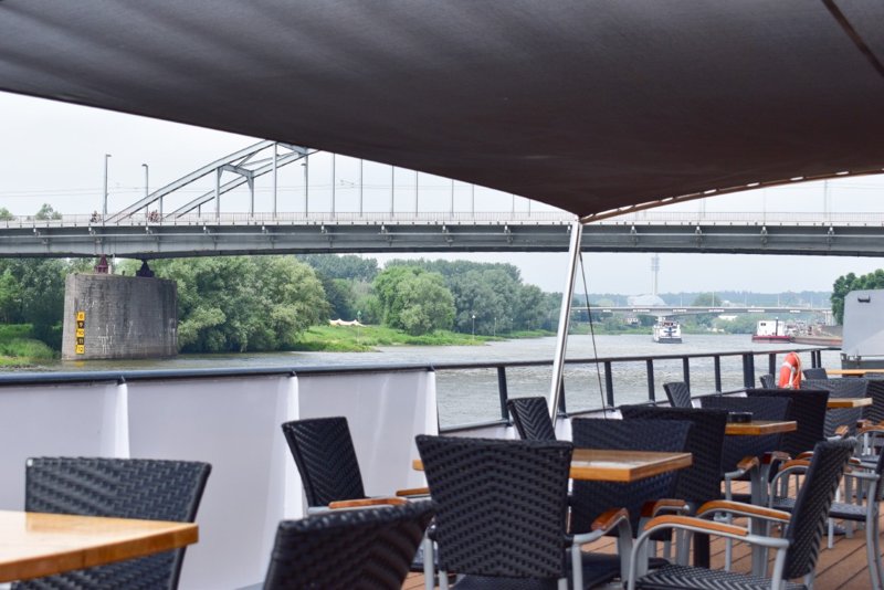 Sundeck