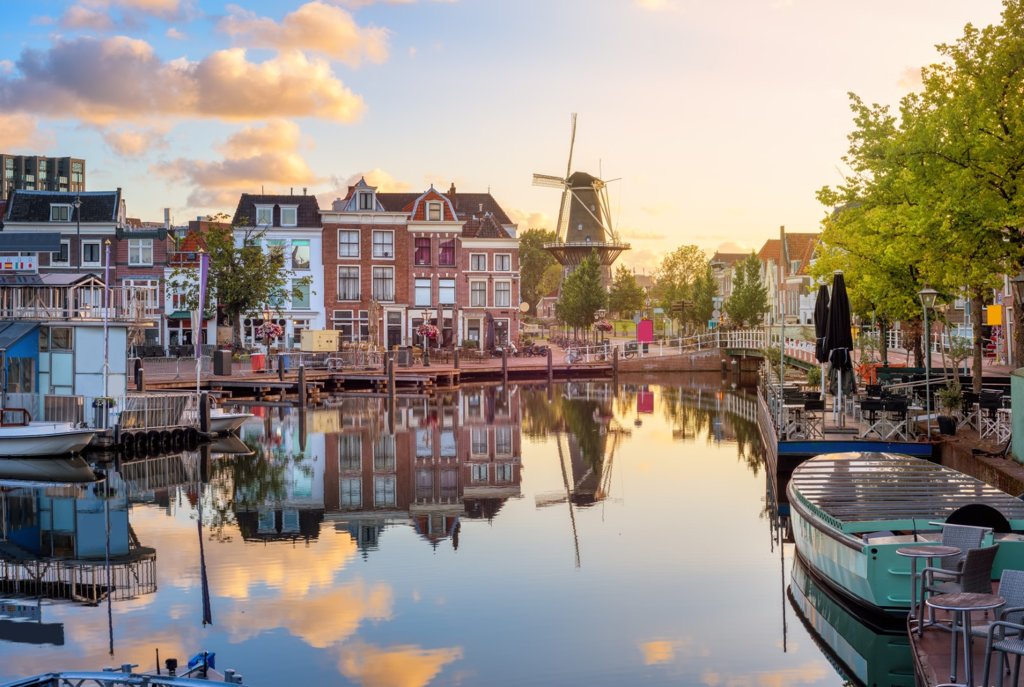 Leiden  Canal