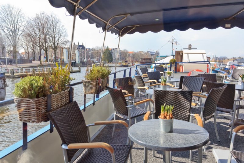 Sundeck