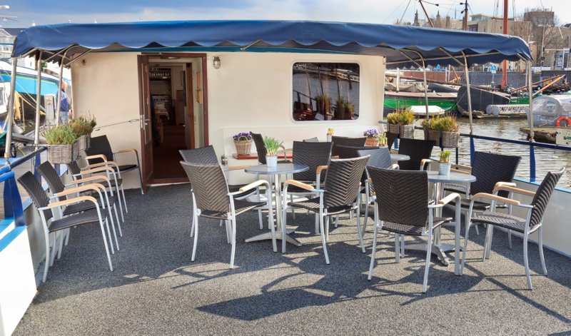Sundeck